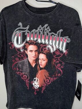 Twilight Graphic Short Sleeve Tee - Black